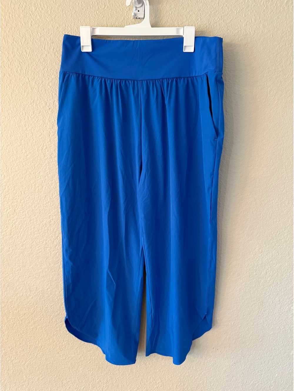 Halara XL Regular Breezeful™ High Waisted Tummy Control Split Hem Quick Dry Pant